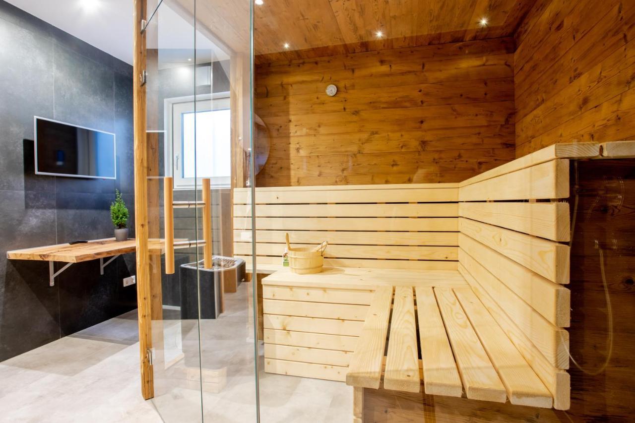 Private Spa & Garden Alpi การ์มิช-พาร์เทนเคียร์เชน ภายนอก รูปภาพ