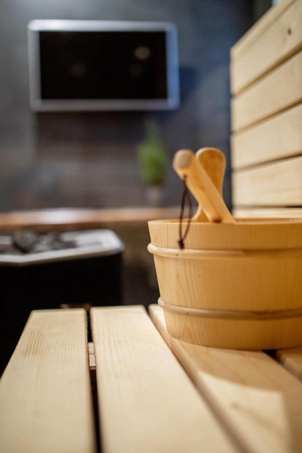 Private Spa & Garden Alpi การ์มิช-พาร์เทนเคียร์เชน ภายนอก รูปภาพ